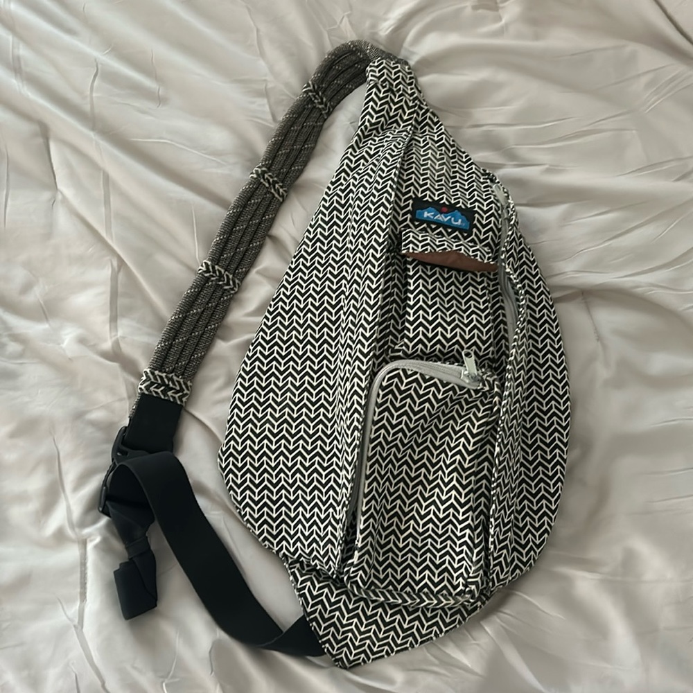 kavu rope sling bag